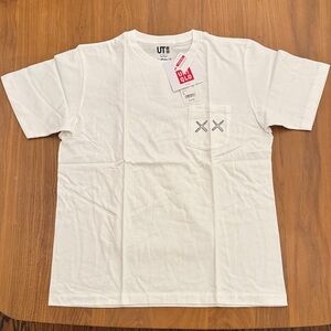 Uniqlo KAWS pocket logo Tshirt